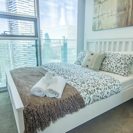 Aoc Suites - High-Rise Condo - Cn Tower View